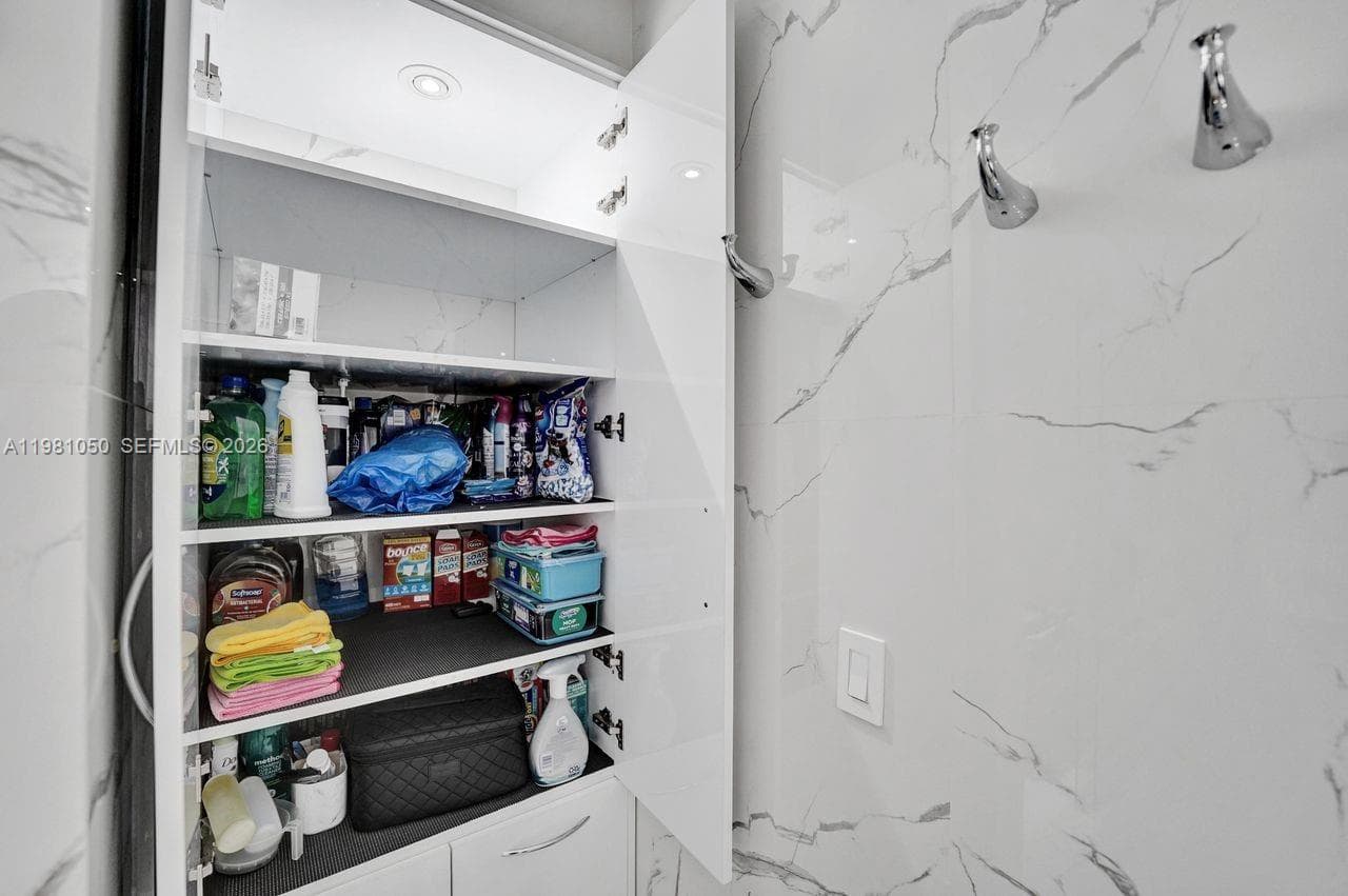 20281 E Country Club Dr # 2209, Aventura FL 33180 — 50
