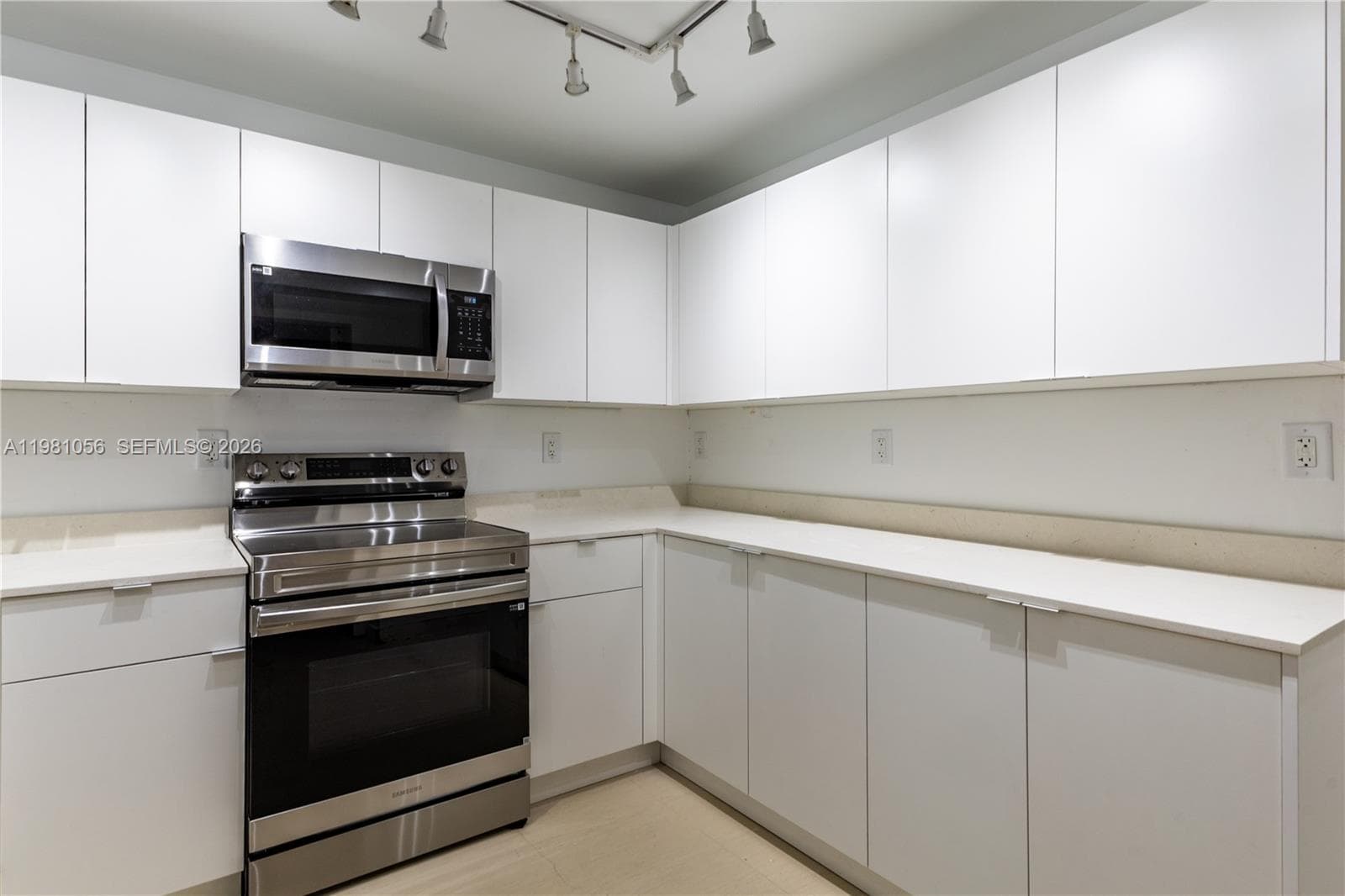101 Ocean Lane Dr # 1013, Key Biscayne FL 33149 — 12
