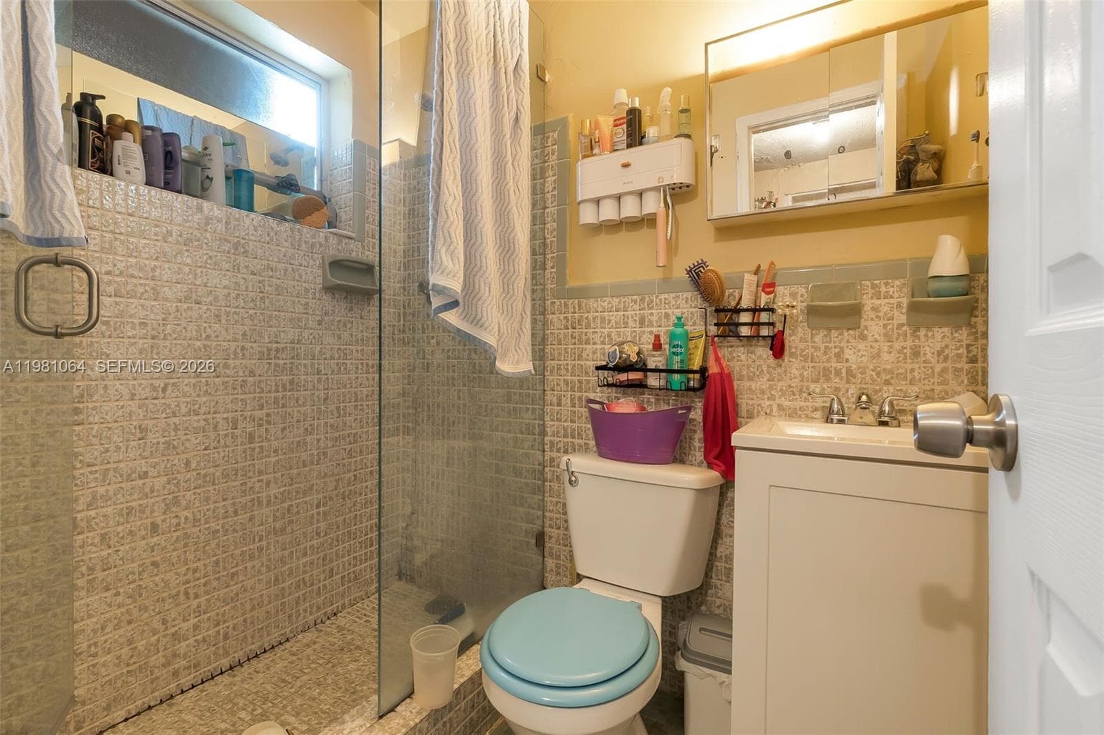 3250 NW 14th Ter, Miami FL 33125 — 16