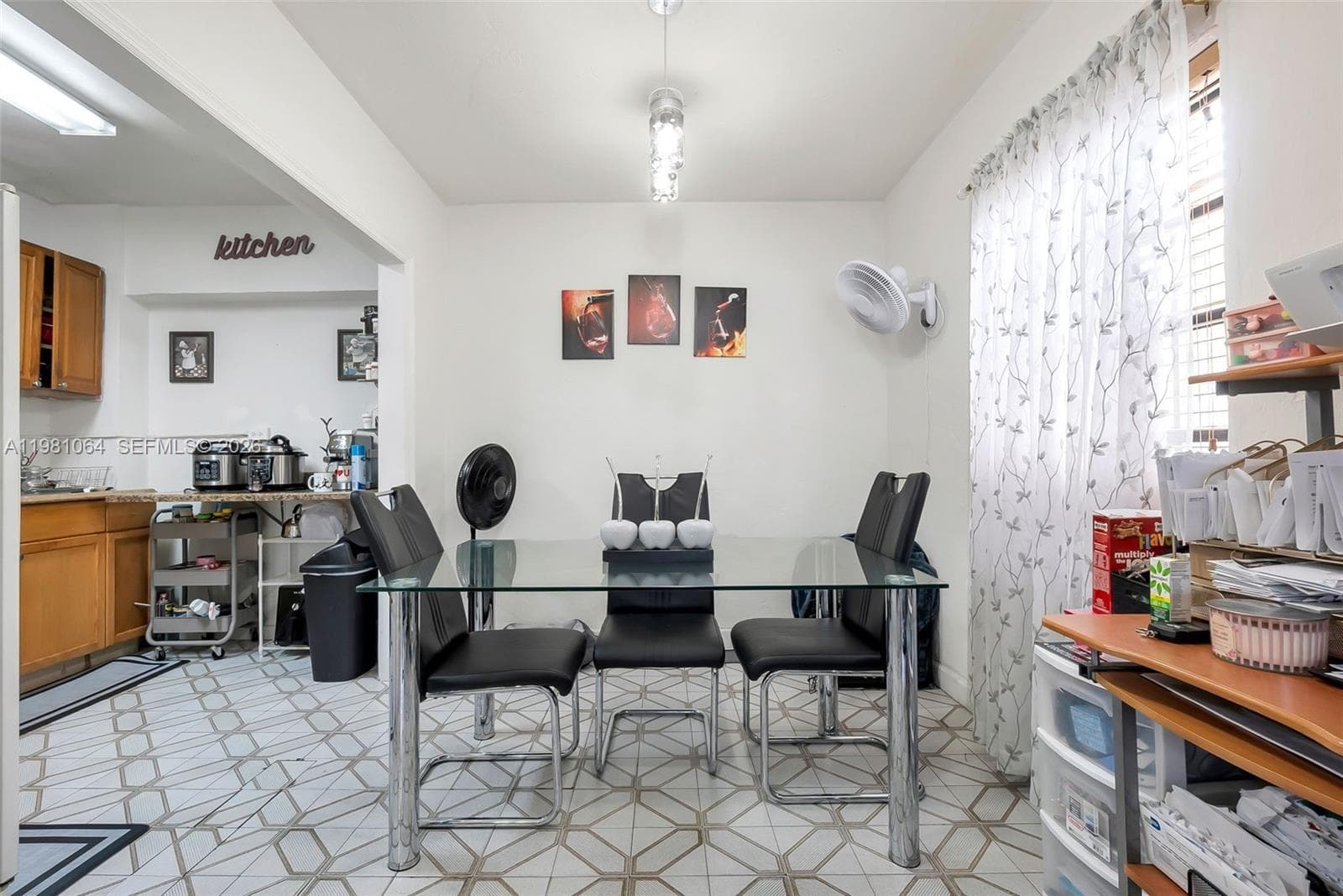 3250 NW 14th Ter, Miami FL 33125 — 5