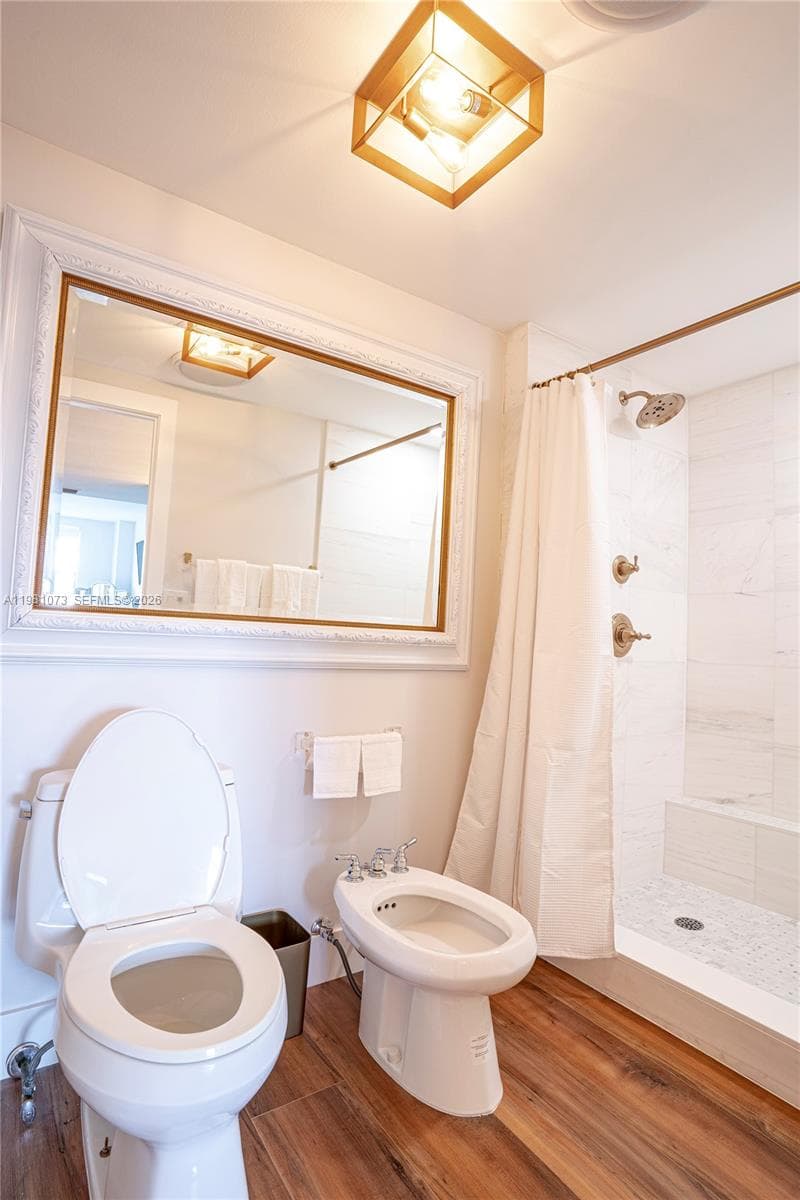 199 Ocean Lane Dr # 1207, Key Biscayne FL 33149 — 22
