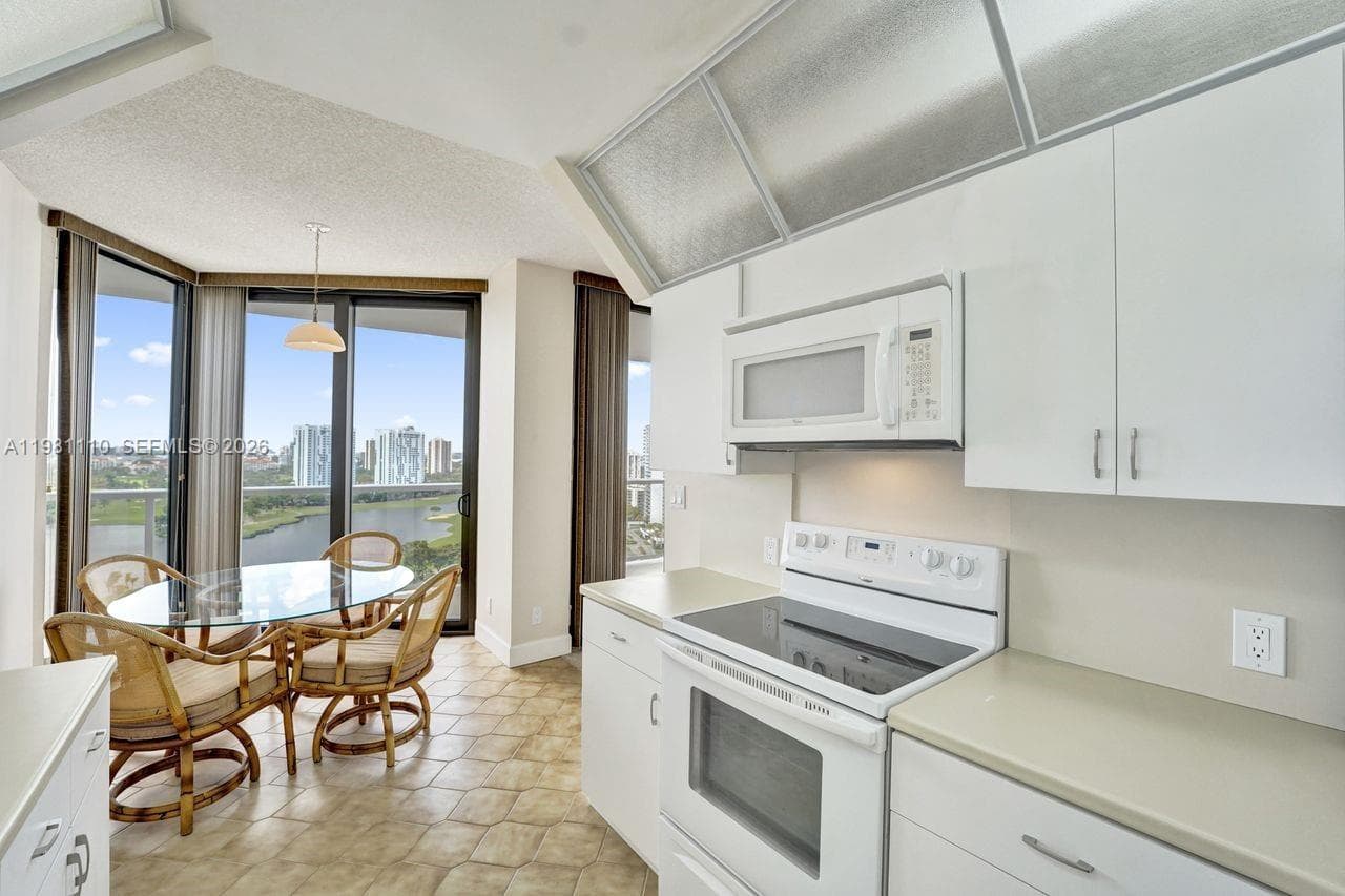 20281 E Country Club Dr # 1703, Aventura FL 33180 — 17