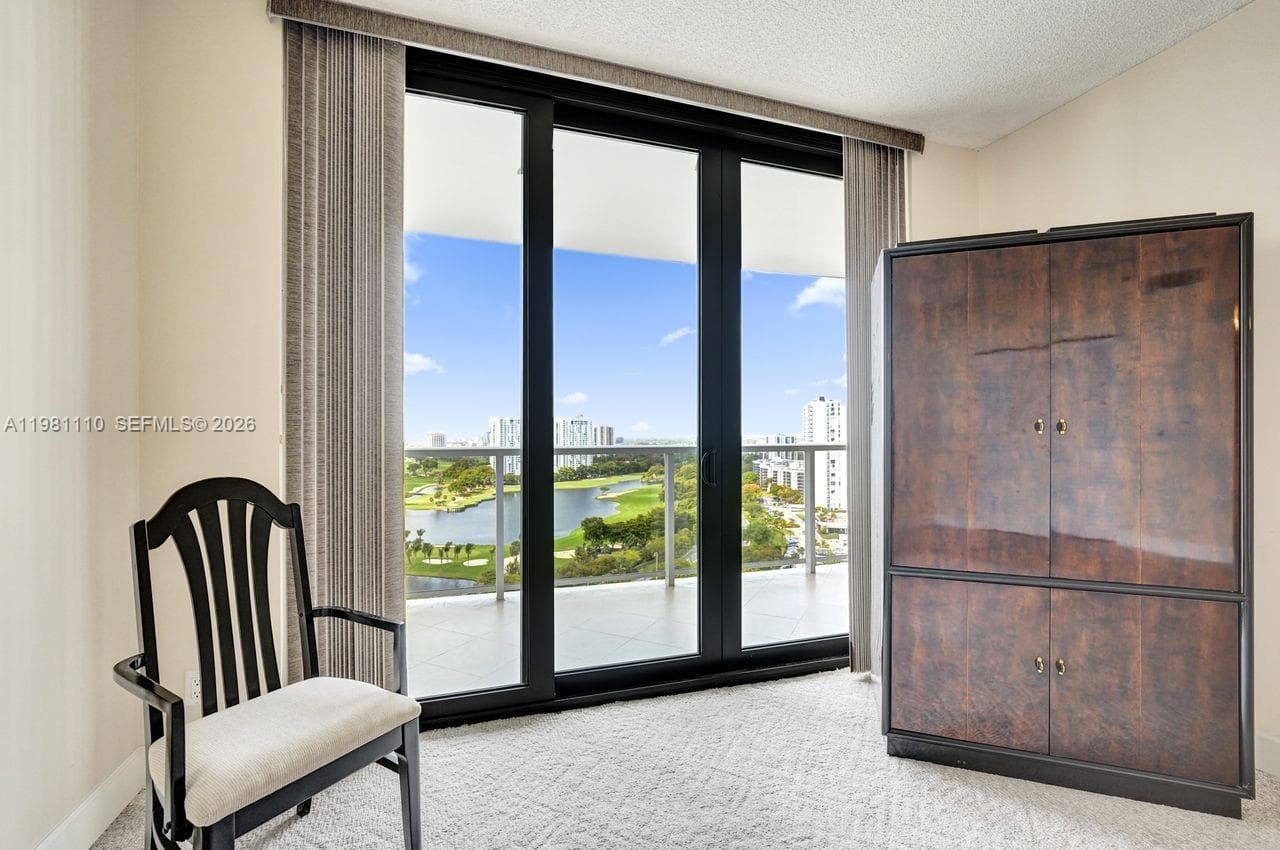 20281 E Country Club Dr # 1703, Aventura FL 33180 — 33