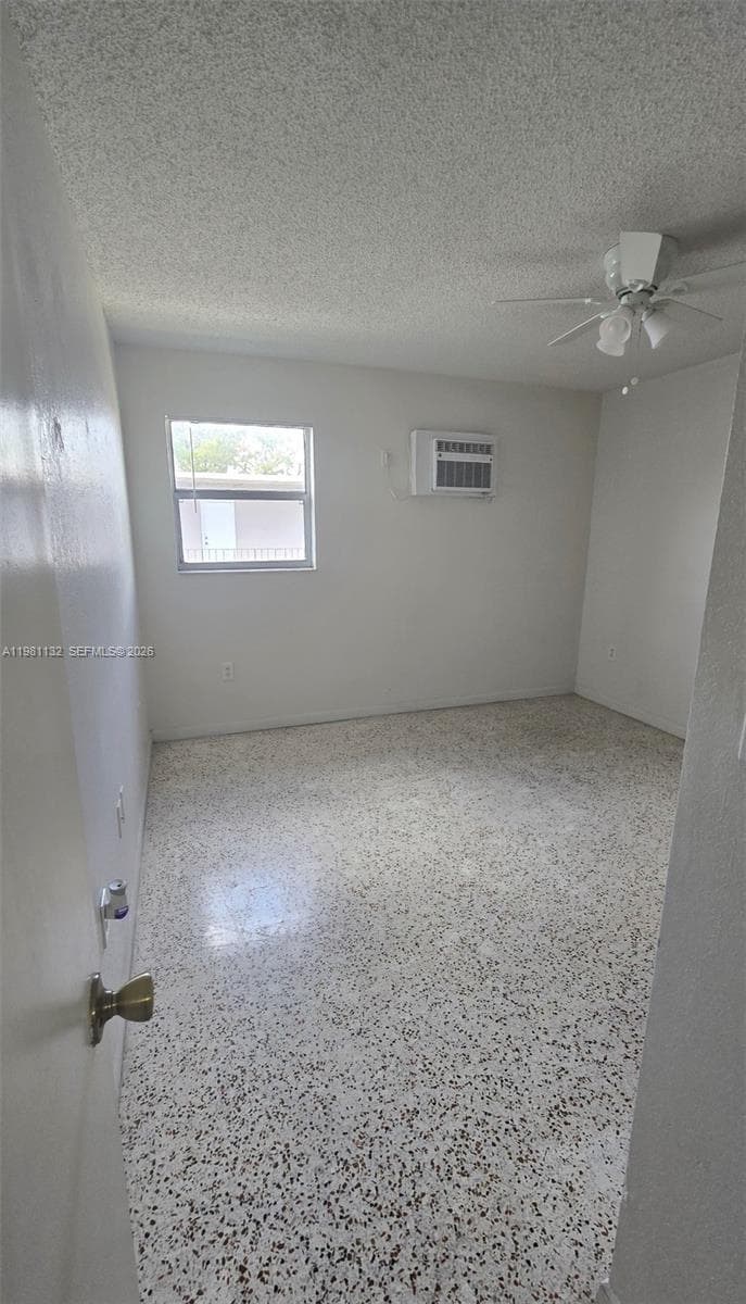 142 SW 18th ave # 30, Miami FL 33135 — 6