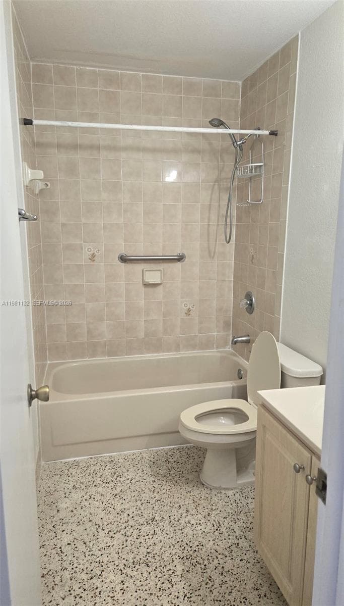 142 SW 18th ave # 30, Miami FL 33135 — 4