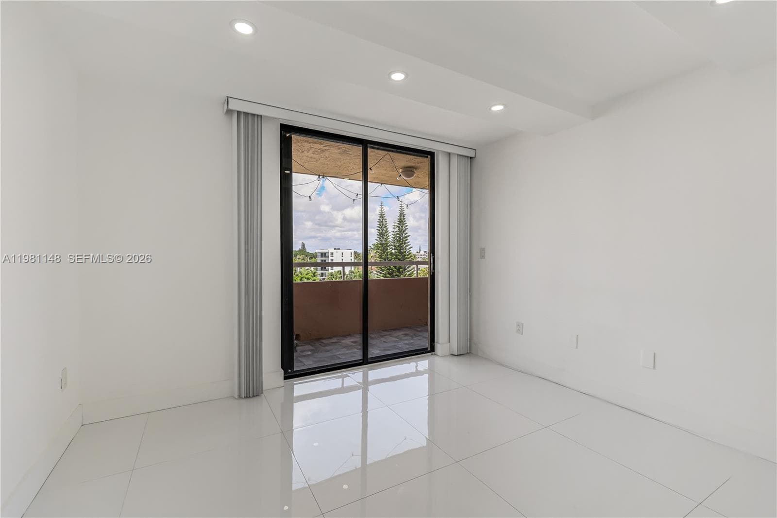 8101 Byron Ave # 509, Miami Beach FL 33141 — 12