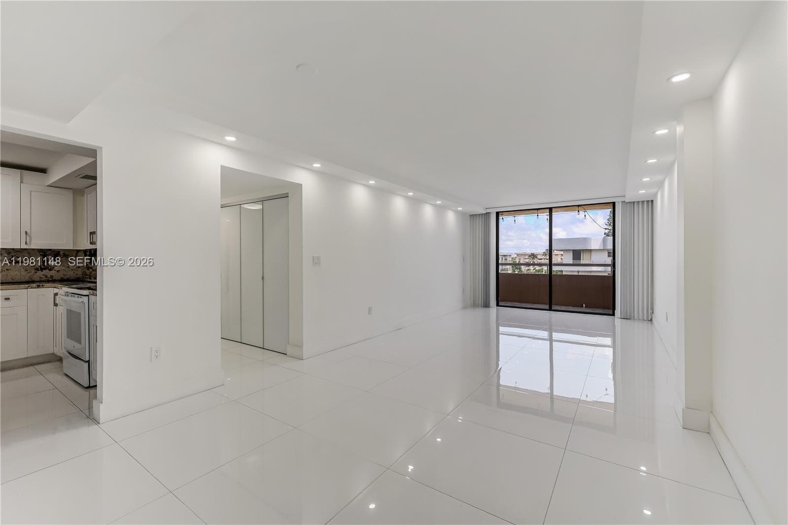 8101 Byron Ave # 509, Miami Beach FL 33141 — 3