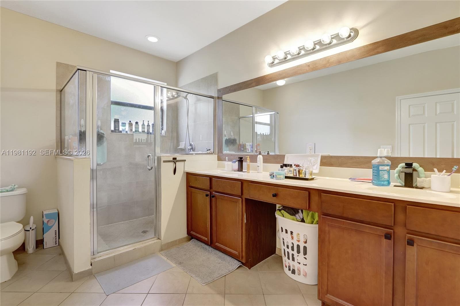 338 NE 37th Ave, Homestead FL 33033 — 13