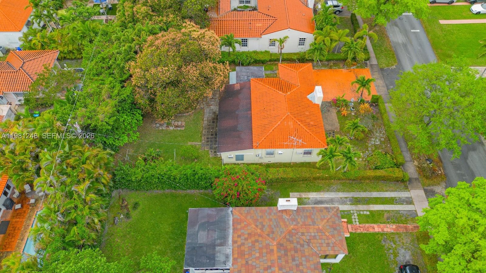 512 Mendoza Ave, Coral Gables FL 33134 — 20