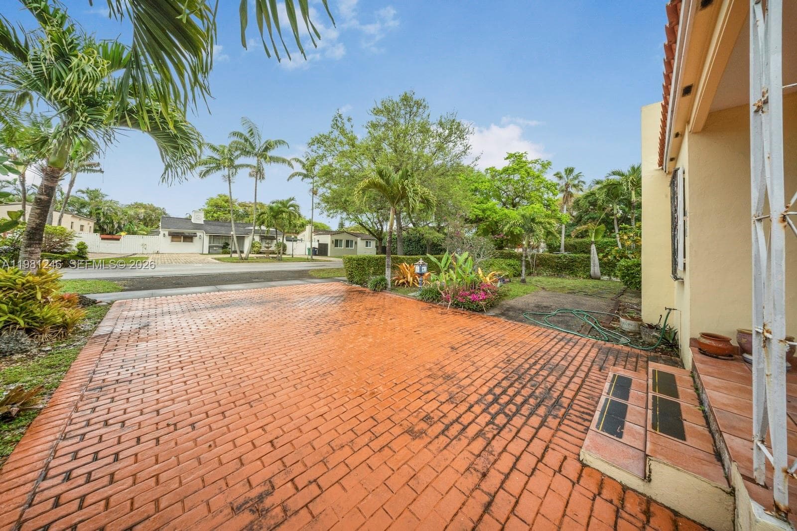 512 Mendoza Ave, Coral Gables FL 33134 — 14