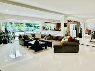 1940 NE 186th Dr, North Miami Beach FL 33179 — 5