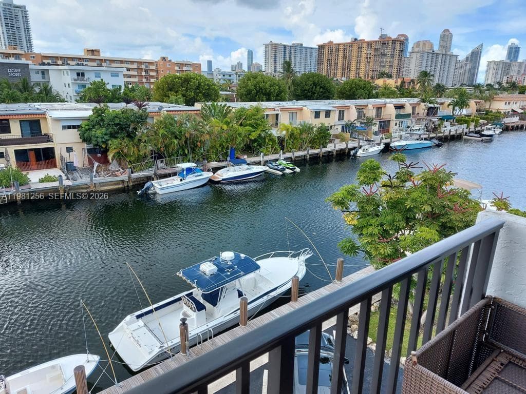 3703 NE 166th St # 401, North Miami Beach FL 33160 — 23