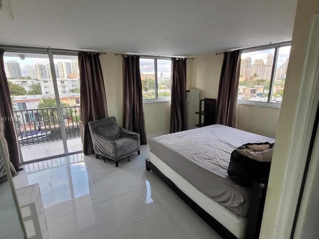 3703 NE 166th St # 401, North Miami Beach FL 33160 — 12