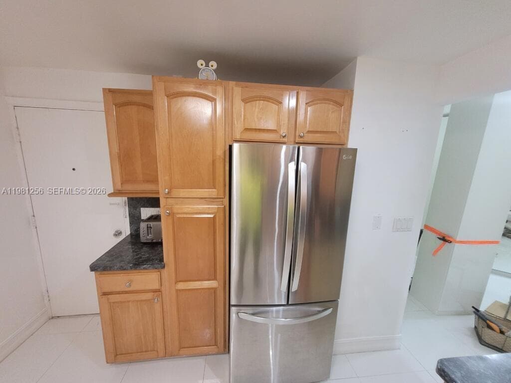 3703 NE 166th St # 401, North Miami Beach FL 33160 — 5
