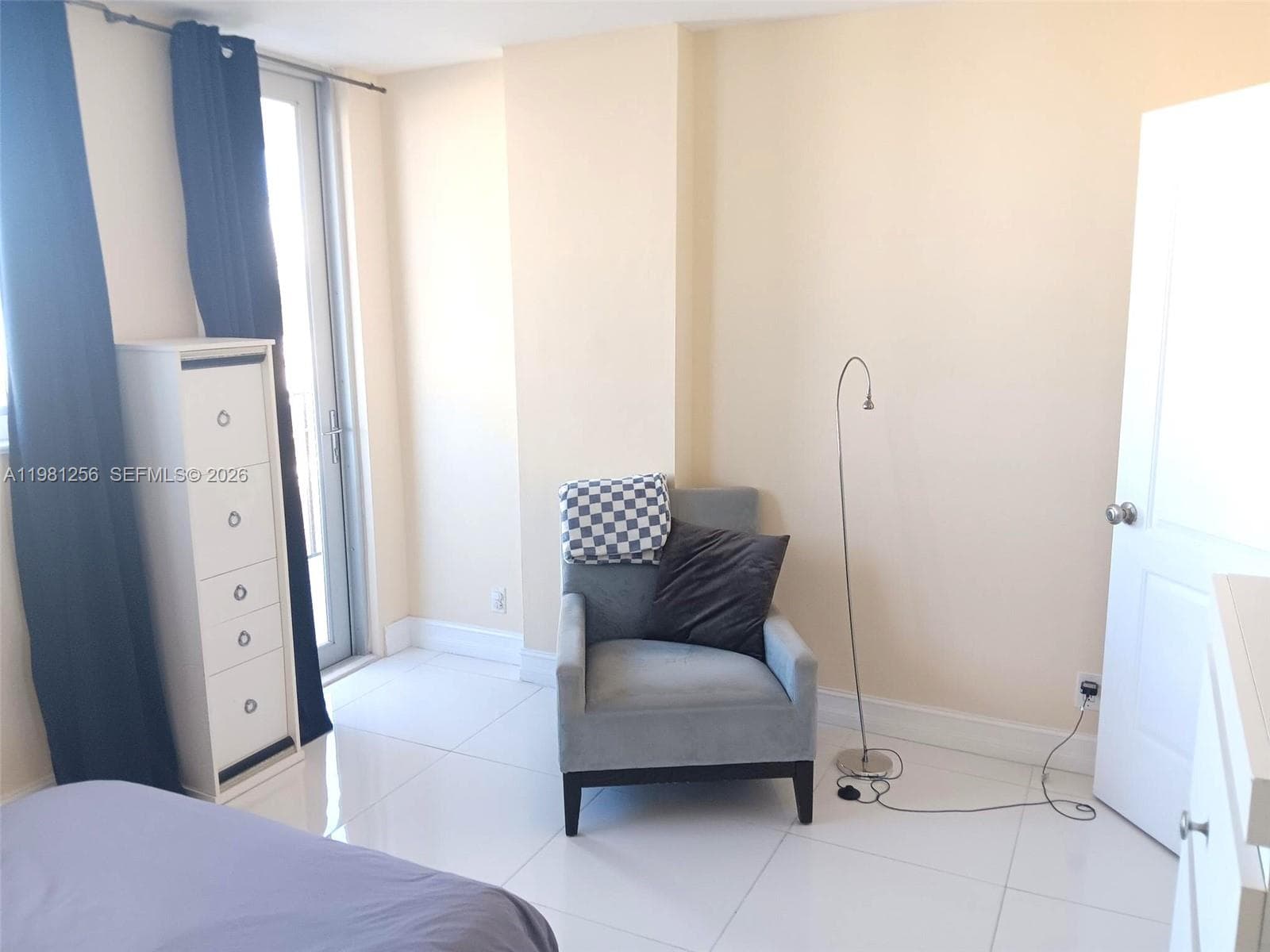 3703 NE 166th St # 401, North Miami Beach FL 33160 — 19