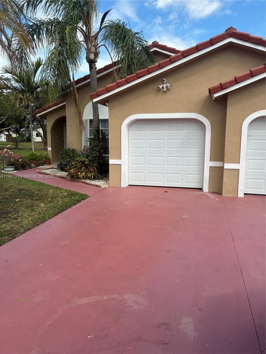 18175 NW 61st Ave # 0, Miami FL 33015 — 2