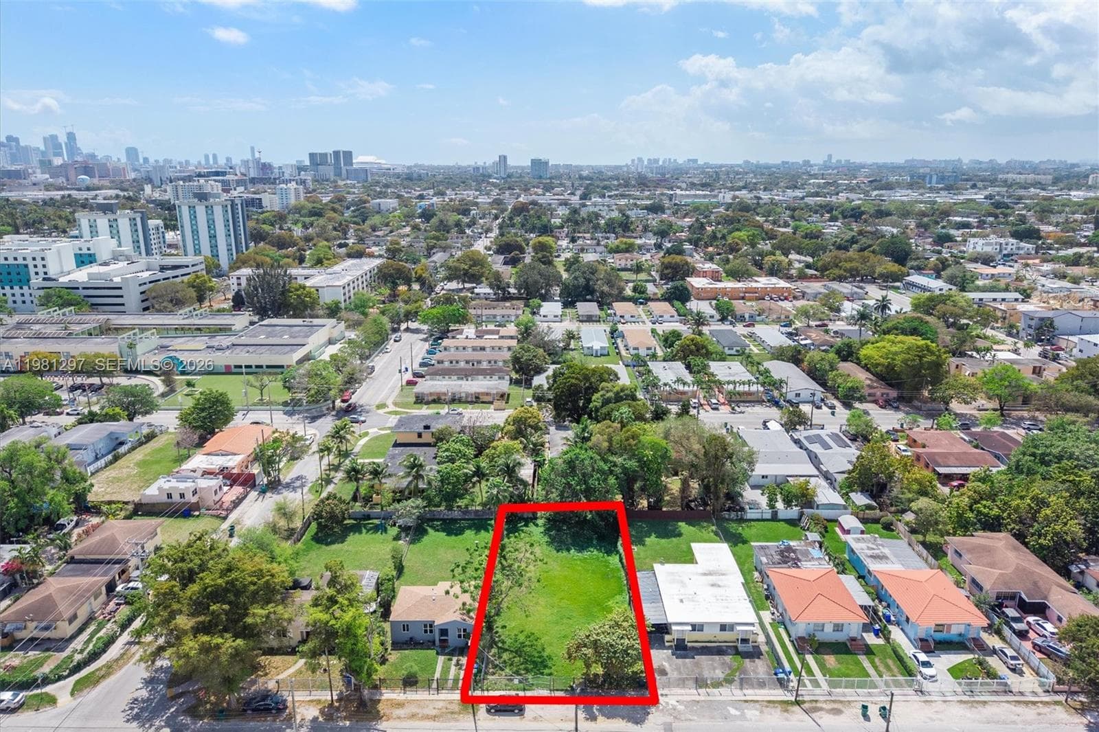 1922 NW 33rd St, Miami FL 33142 — 1