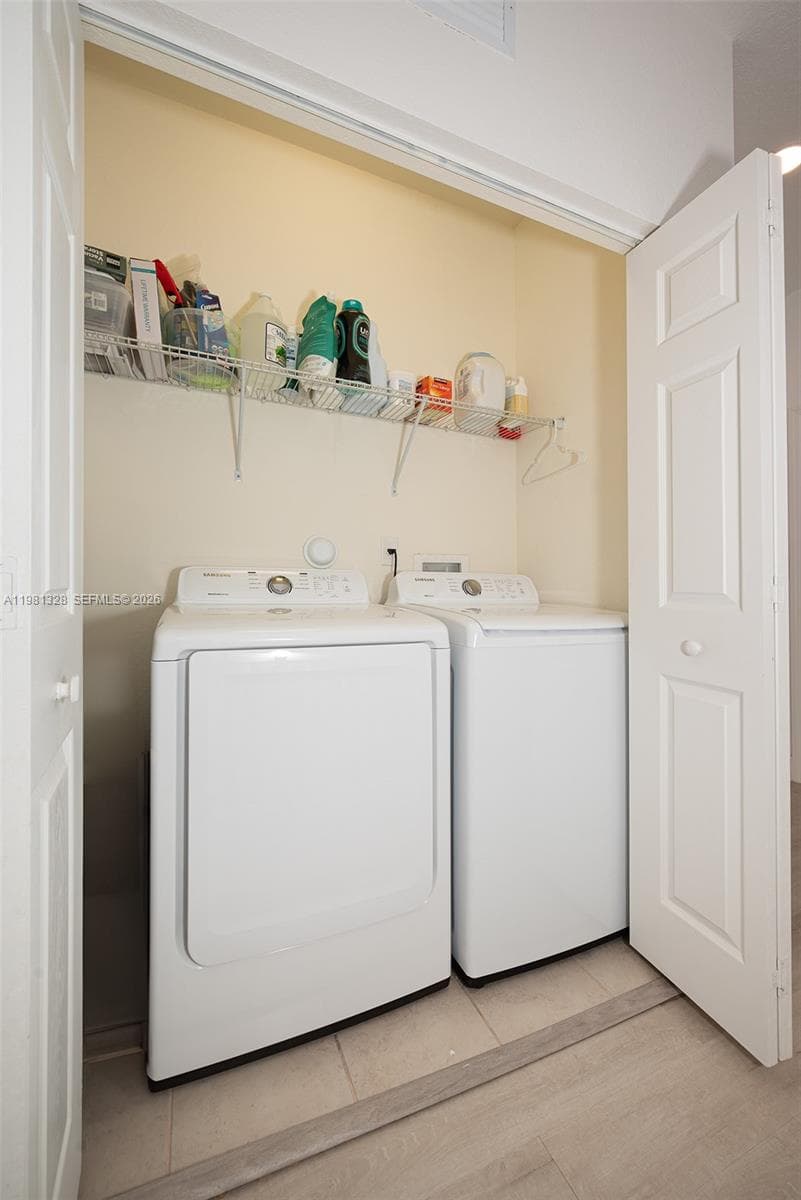 3438 W 104th Ter, Hialeah FL 33018 — 16