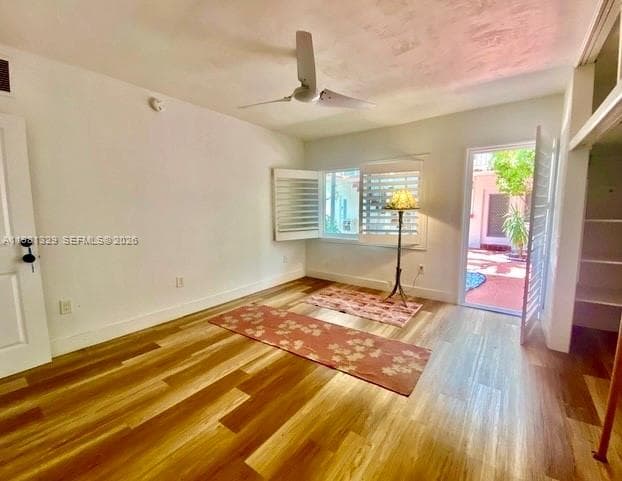 8040 Tatum Waterway Dr # 5, Miami Beach FL 33141 — 8