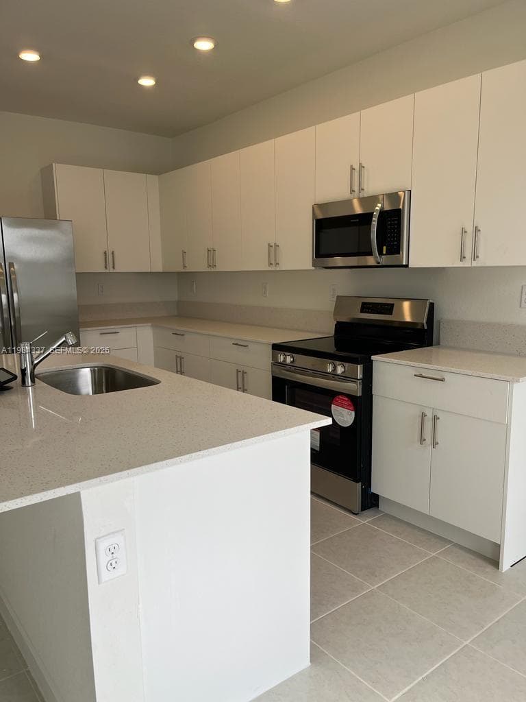 14806 SW 163rd St, Miami FL 33187 — 6