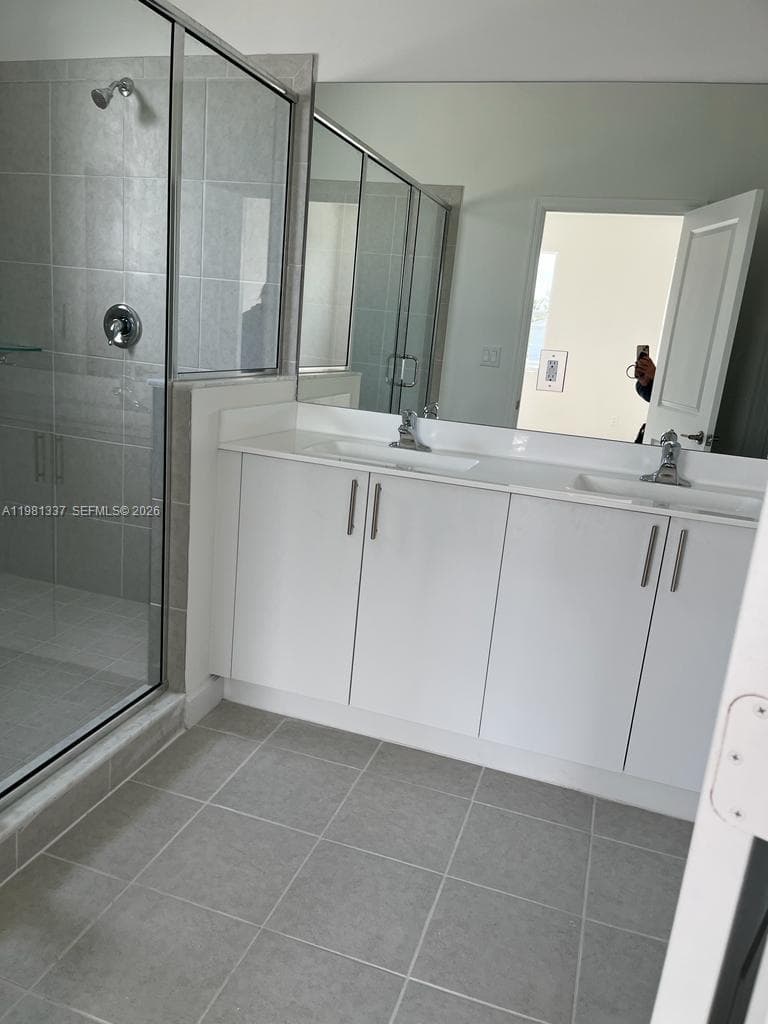 14806 SW 163rd St, Miami FL 33187 — 9