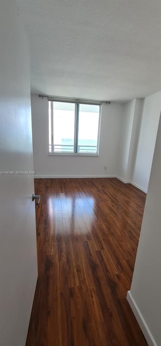 335 S Biscayne Blvd # 3610, Miami FL 33131 — 16