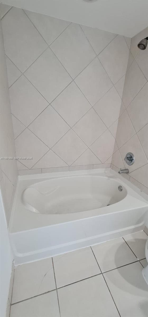 335 S Biscayne Blvd # 3610, Miami FL 33131 — 14