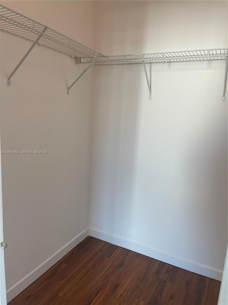 335 S Biscayne Blvd # 3610, Miami FL 33131 — 18