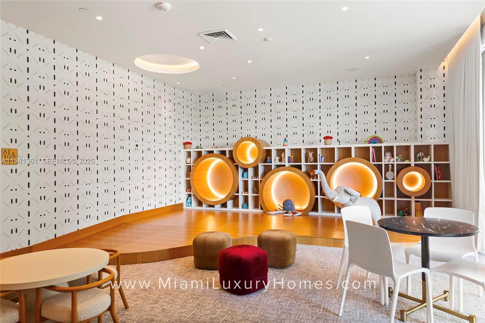 2678 Tigertail Ave # 802, Coconut Grove FL 33133 — 61