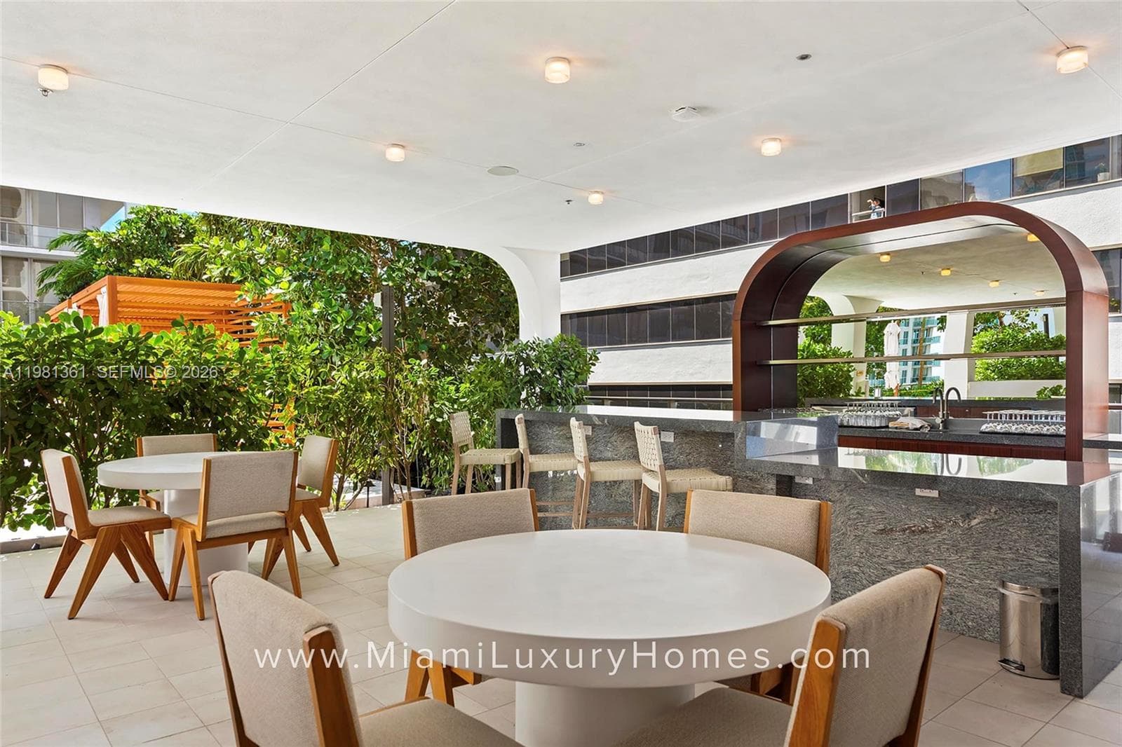 2678 Tigertail Ave # 802, Coconut Grove FL 33133 — 48