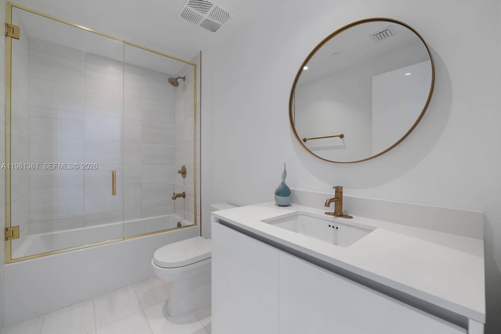 2678 Tigertail Ave # 802, Coconut Grove FL 33133 — 35
