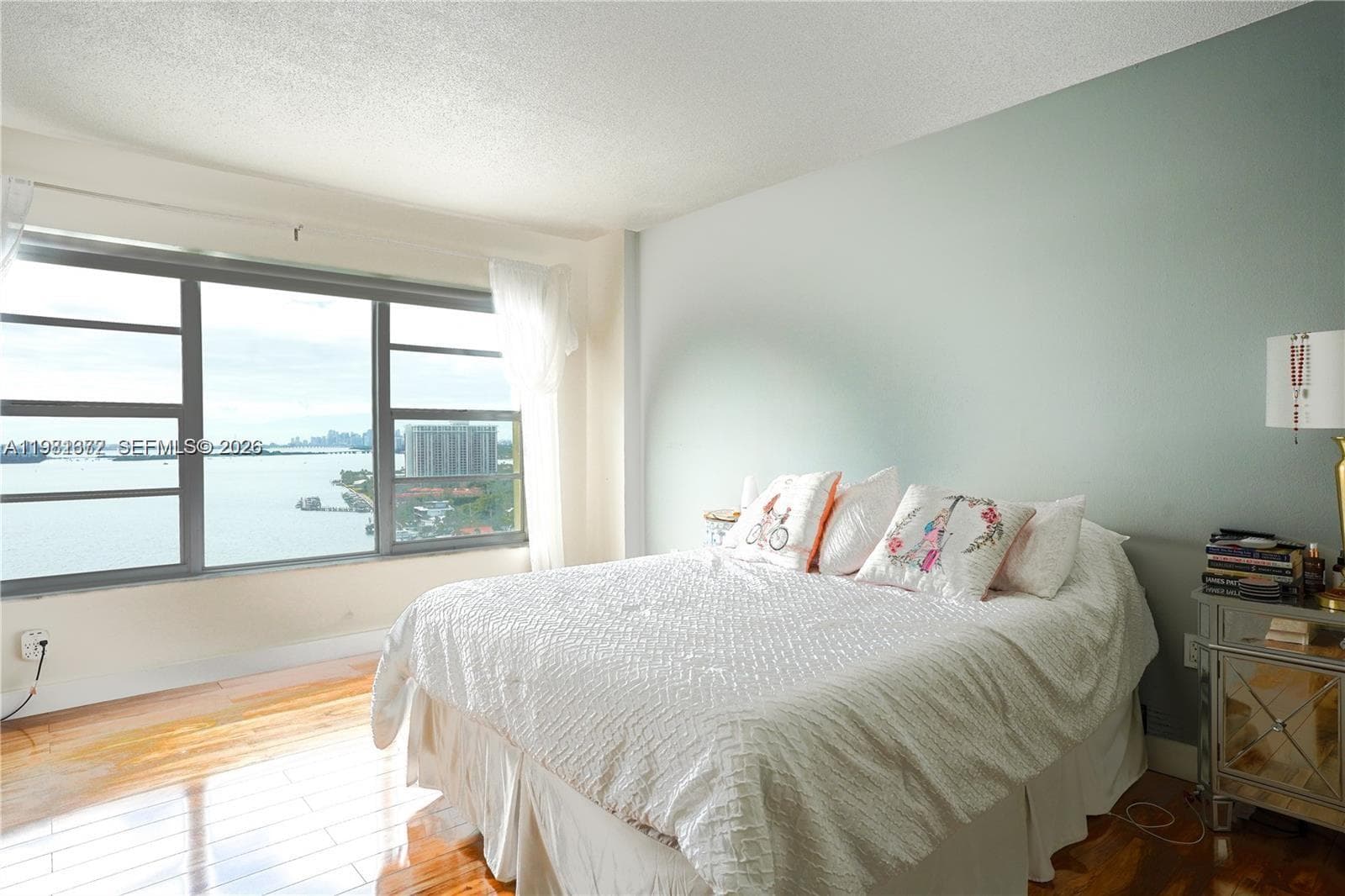 11111 Biscayne Blvd # 20E, Miami FL 33181 — 23