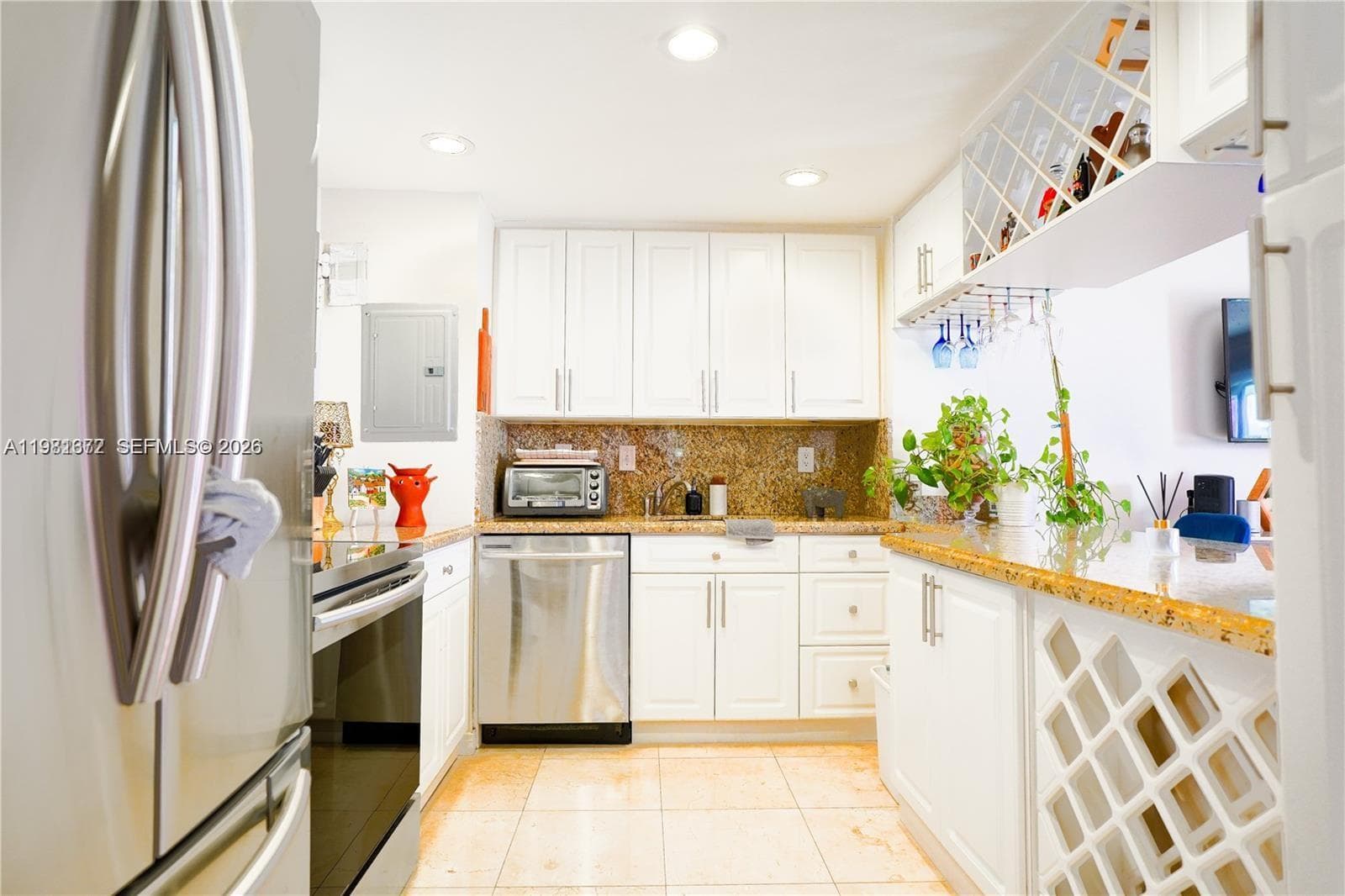 11111 Biscayne Blvd # 20E, Miami FL 33181 — 7