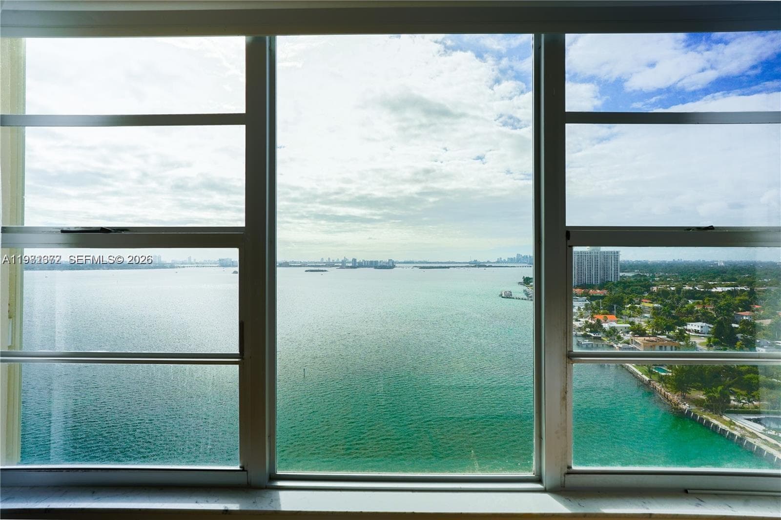 11111 Biscayne Blvd # 20E, Miami FL 33181 — 24