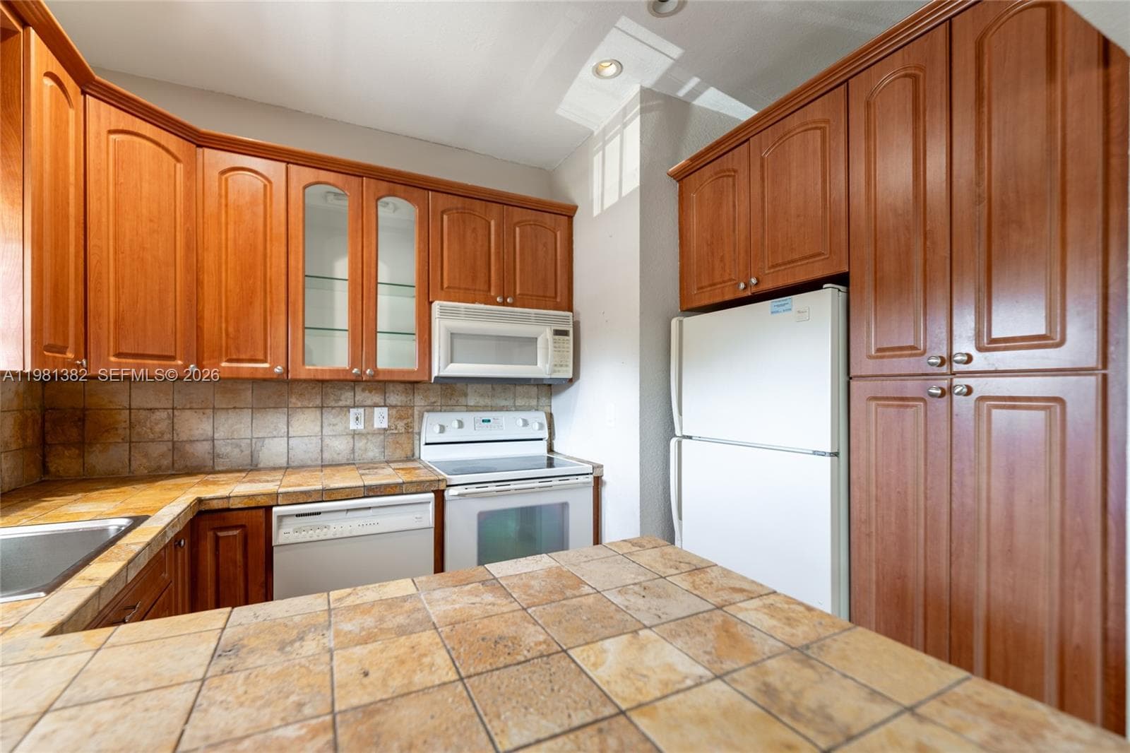 2225 NE 123rd St # 215, North Miami FL 33181 — 10