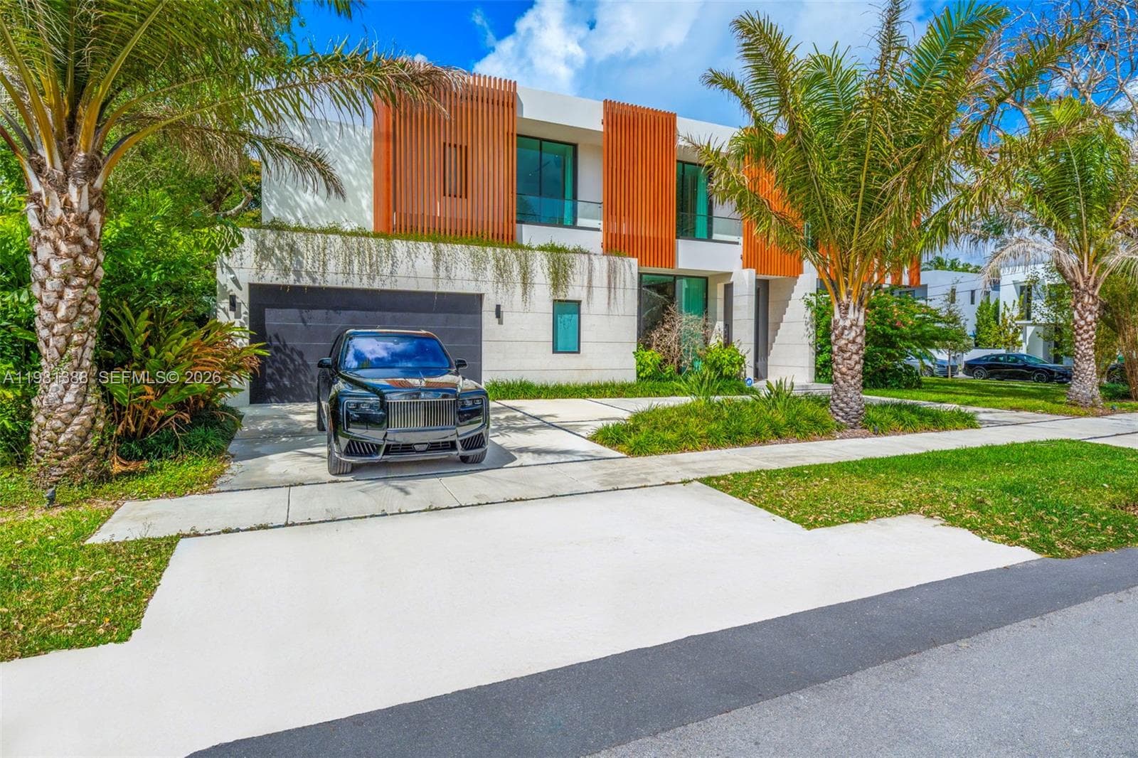 7700 SW 50th Ct, Miami FL 33143 — 2