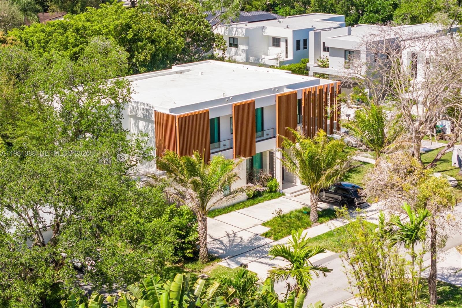 7700 SW 50th Ct, Miami FL 33143 — 7