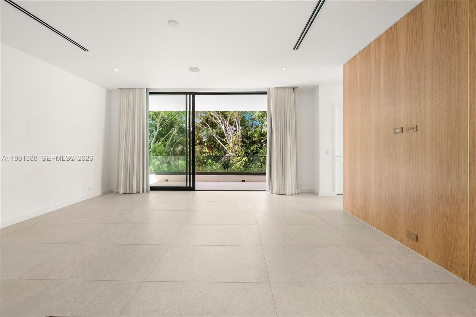 7700 SW 50th Ct, Miami FL 33143 — 38