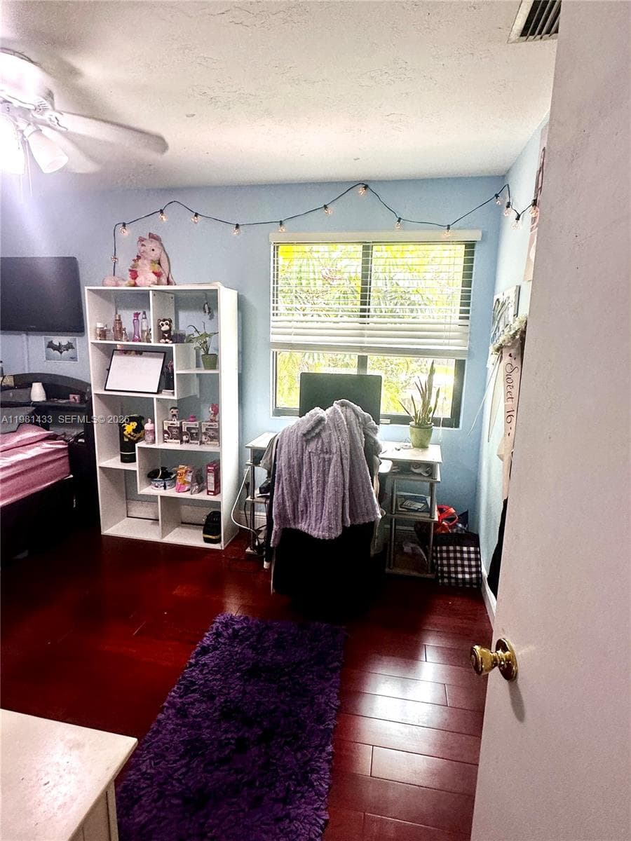 5119 SW 153rd Pl N, Miami FL 33185 — 23