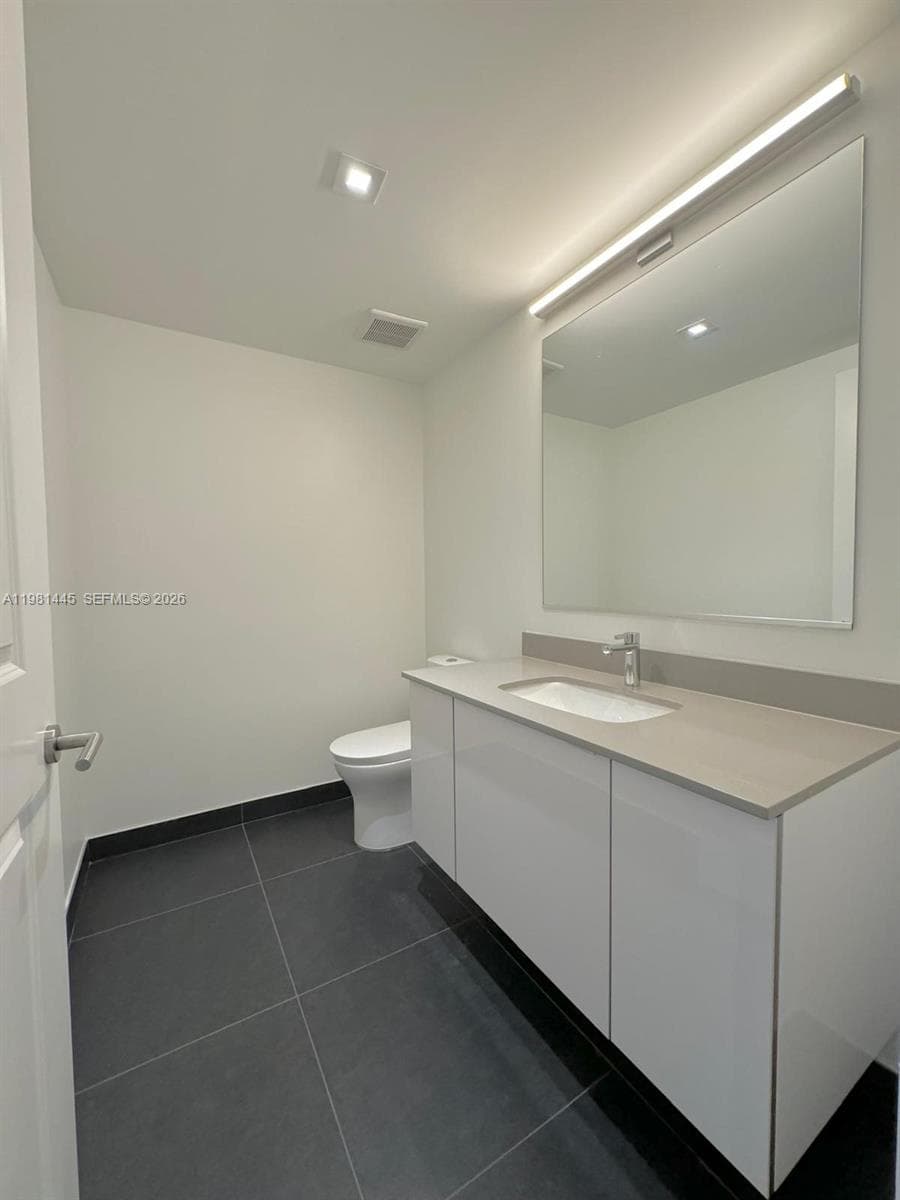 1600 NE 1st Ave # 3511, Miami FL 33132 — 6