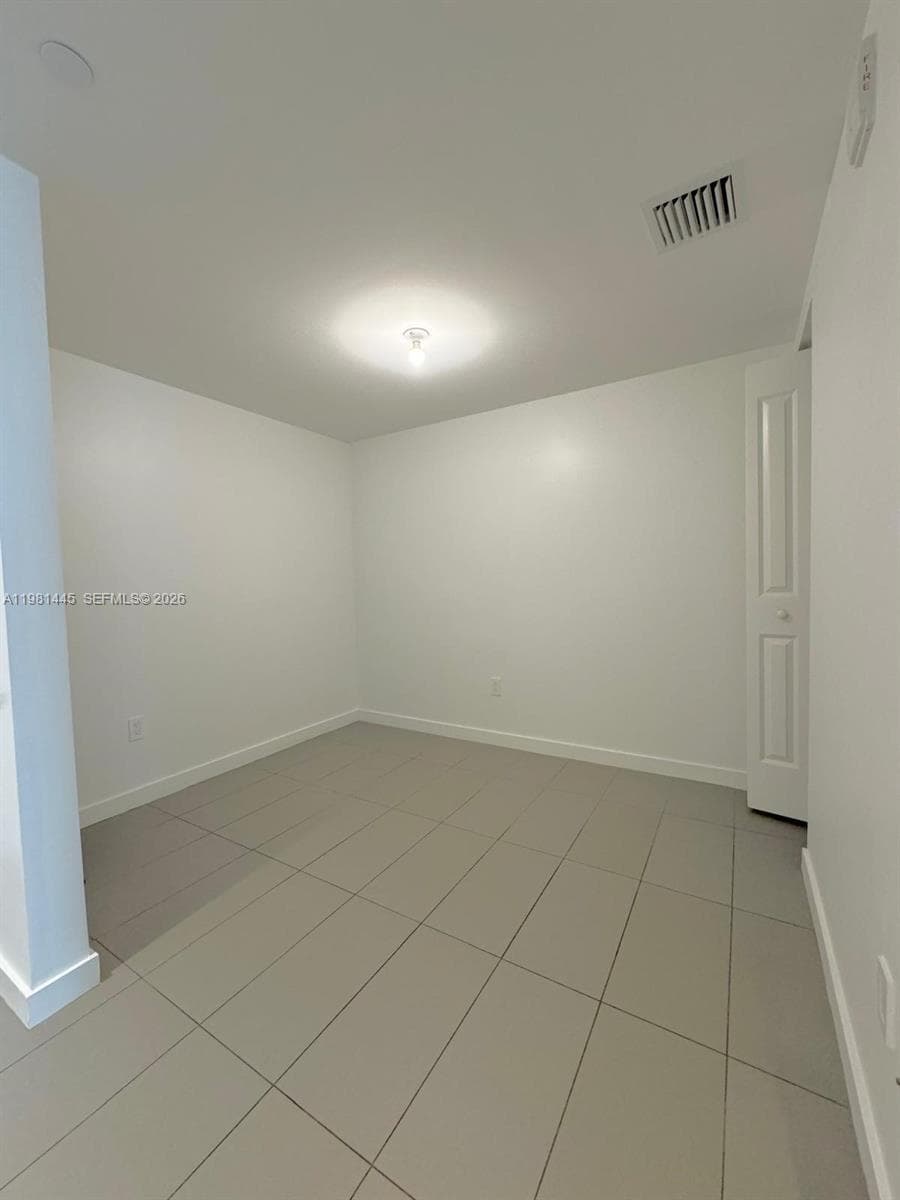 1600 NE 1st Ave # 3511, Miami FL 33132 — 7