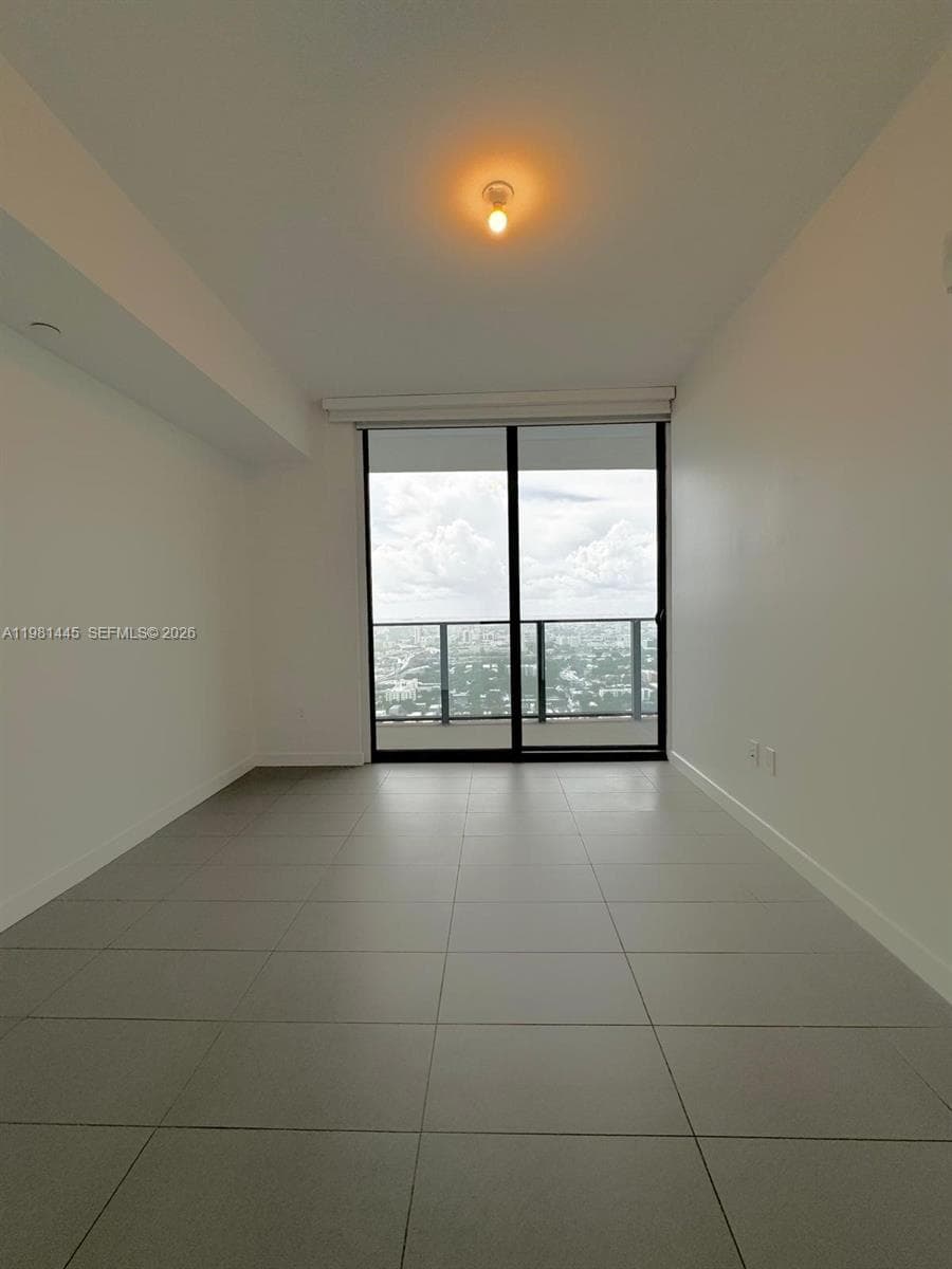 1600 NE 1st Ave # 3511, Miami FL 33132 — 9