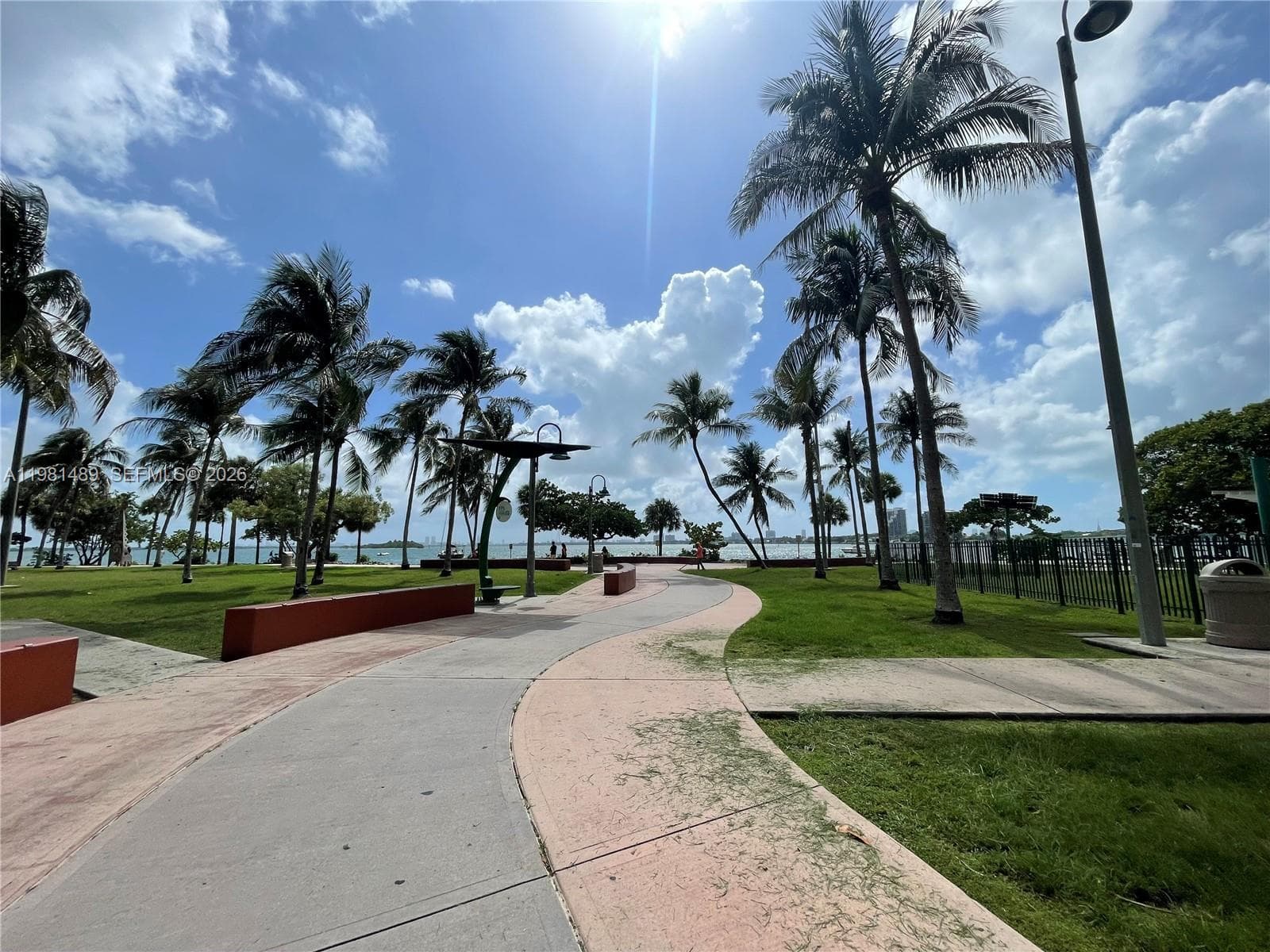 1750 N Bayshore Dr # 2814, Miami FL 33132 — 38