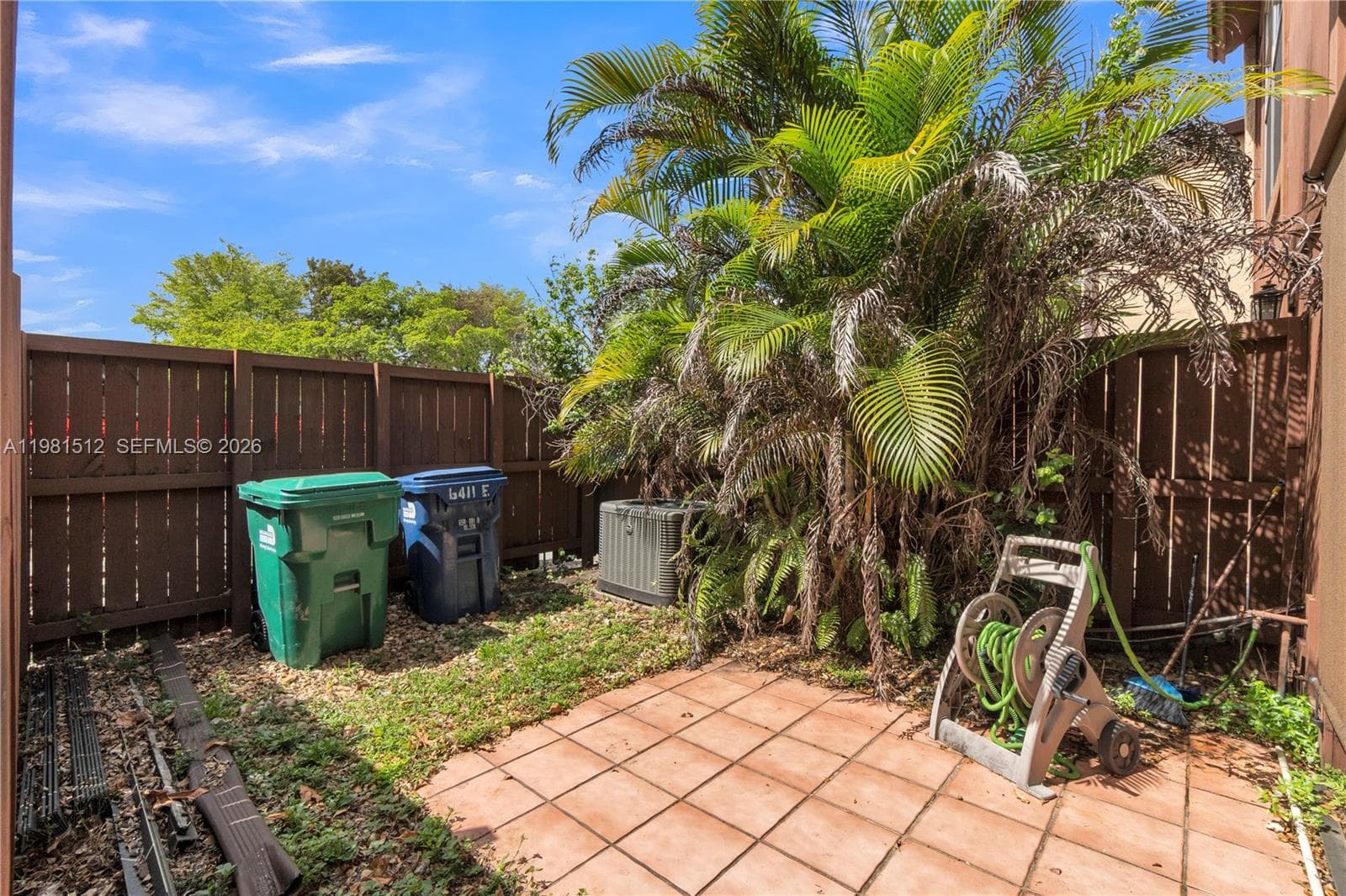6411 SW 116th Ct, Miami FL 33173 — 5