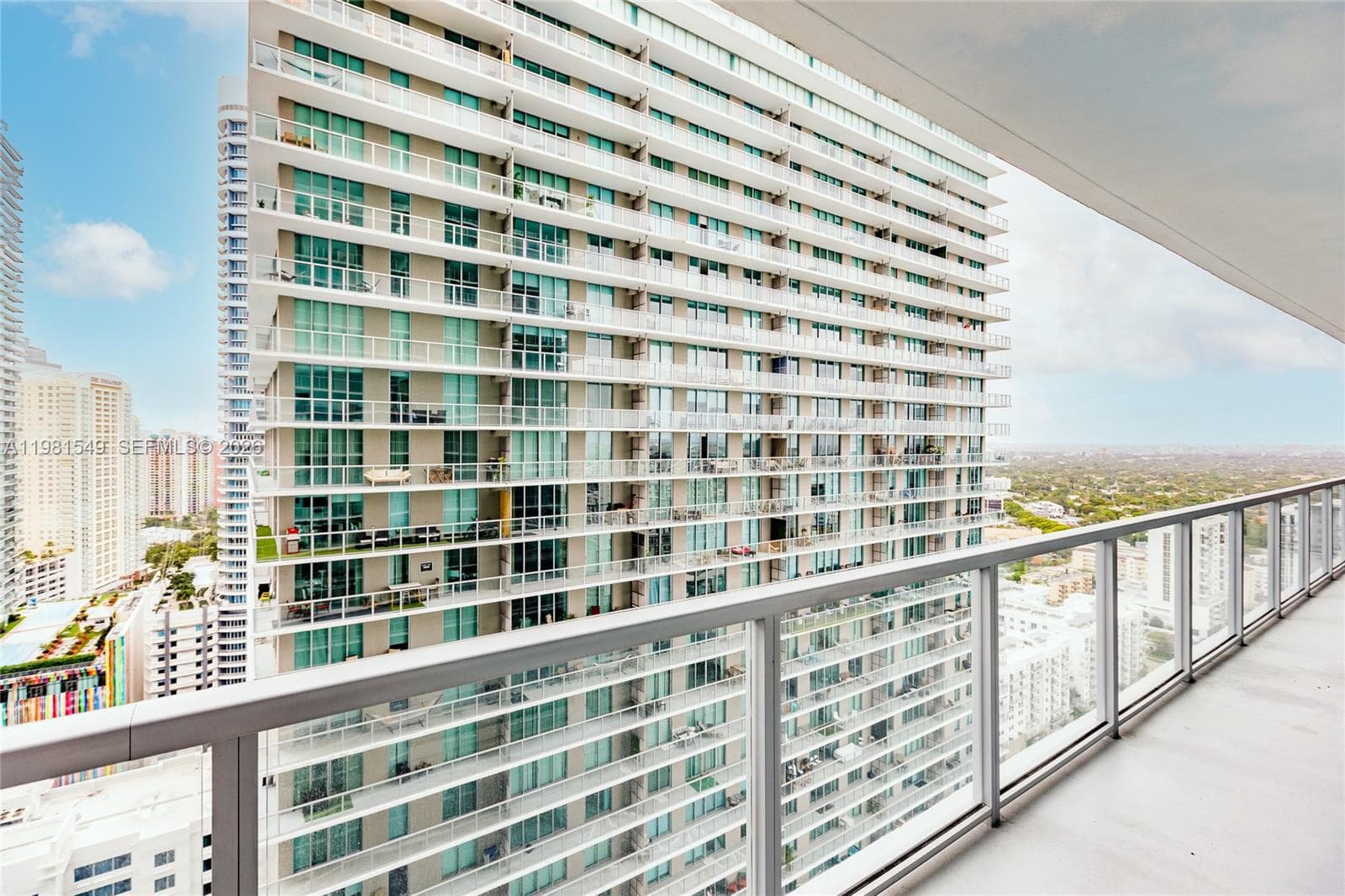 1111 SW 1st Ave, Miami FL 33130 — 21