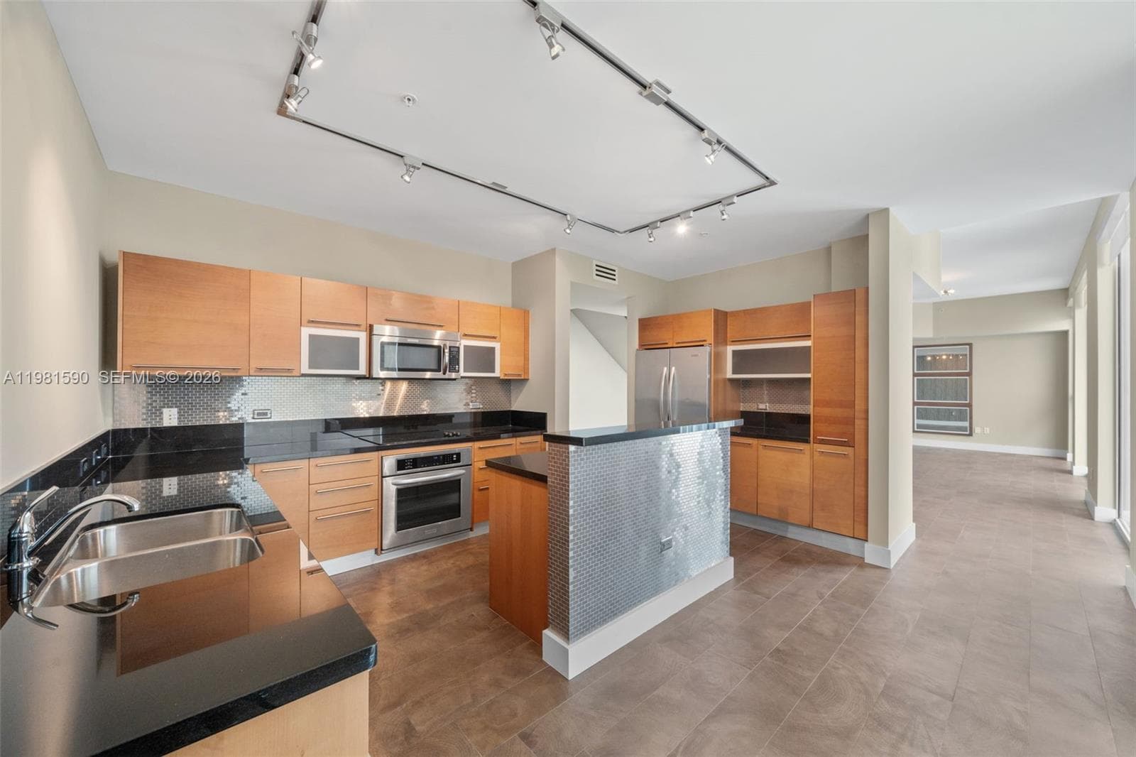 Vizcayne North Condo, Miami, FL — 10