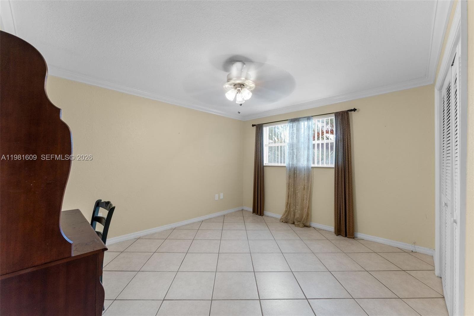 9110 SW 203rd Ter, Cutler Bay FL 33189 — 16