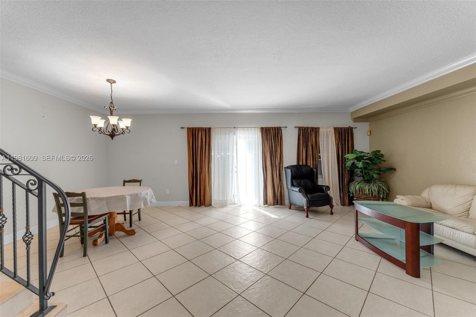 9110 SW 203rd Ter, Cutler Bay FL 33189 — 3