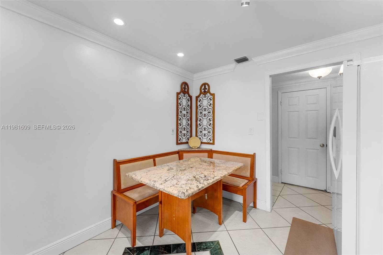 9110 SW 203rd Ter, Cutler Bay FL 33189 — 11