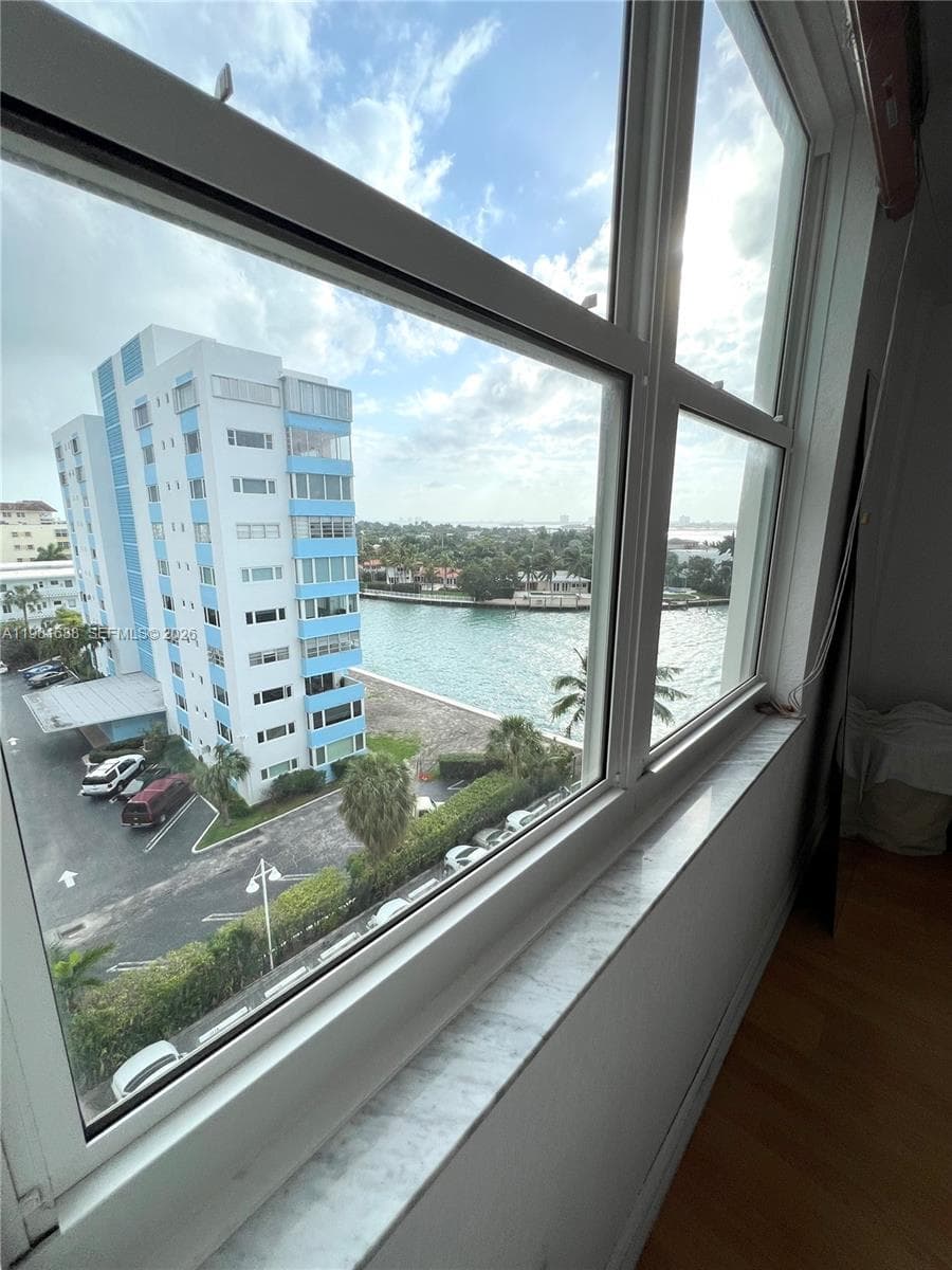10350 W Bay Harbor Dr # 7N, Bay Harbor Islands FL 33154 — 32